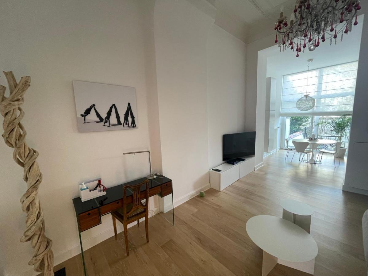 Apartment In Trendy Chatelain Center Brussels Area Little Garden Internet Wifi 외부 사진